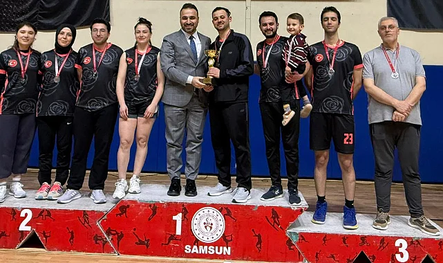 Vezirköprü'de Tıp Bayramı Turnuvasında Kupayı Kazanan Belli Oldu