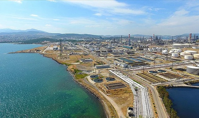 Akaryakıt Arzı İçin Dev Hamle: Zorunlu Petrol Stokları Piyasaya Sürülücek