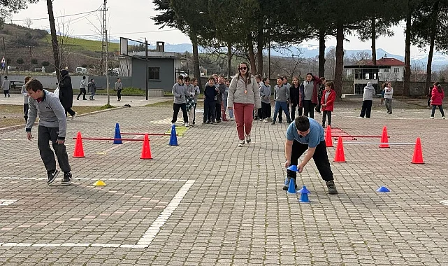 Alaçam'da Spora İlk Adım Projesi İle Geleceğin Yıldızları Yetişiyor