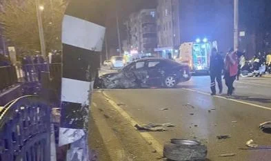 Atakum’da Korkutan Kaza: Kediye Çarpmamak İsterken Köprüye Girdi