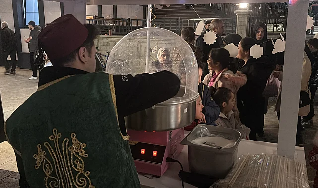 Atakum'da Teravih Sonrası Renkli İkram Etkinliği