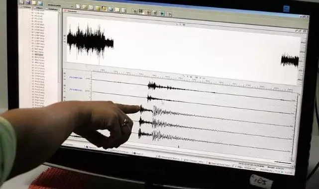 Bayram Sabahı Korkutan Deprem!