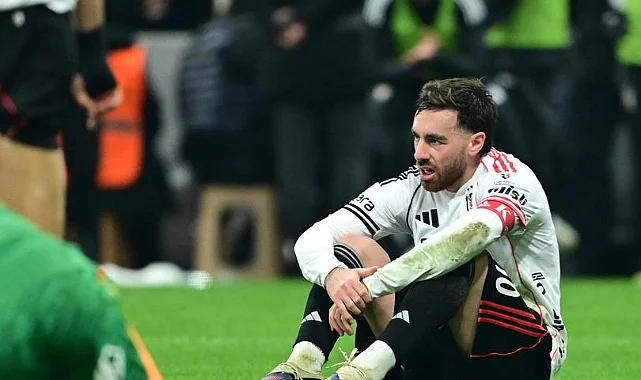 Beşiktaşlı Futbolculardan Derbi Sonrası Sert Hakem Tepkisi