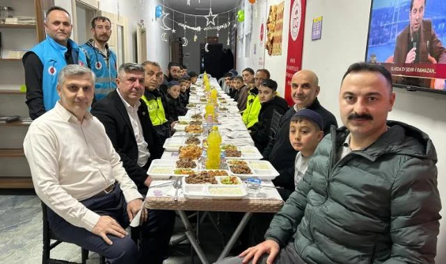 Havza’da Huzur Sofrası: Kaymakam Ayvat Hafız Adaylarıyla İftar Yaptı