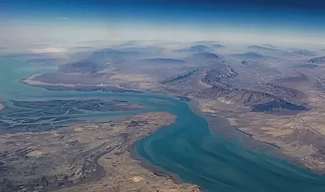 Hürmüz Boğazı'nda Enerji Krizi: Petrol Fiyatları Yükseldi