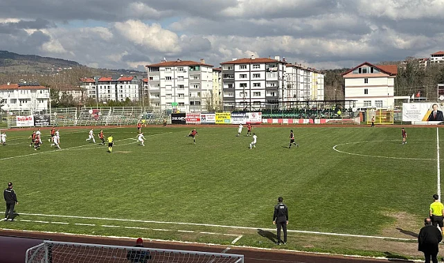 Ladik Belediyespor Deplasmanda Kayıp: 4-2 Mağlup Oldu