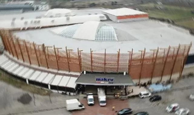 Makro AVM Binası ve Arsası Satılacaktır 
