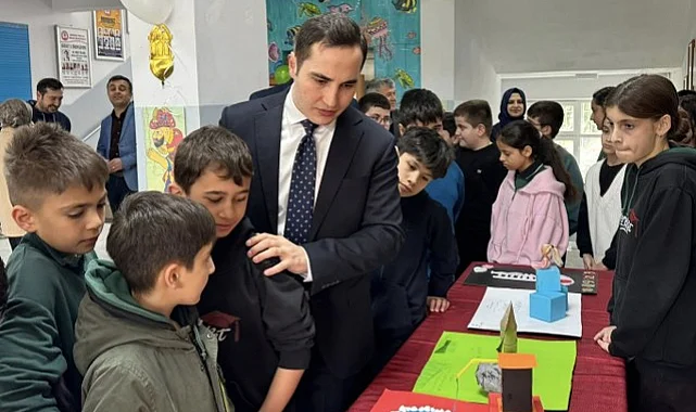 Salıpazarı Kaymakamı Beyazıt, Dilimizin Zenginlikleri Sergisini Ziyaret Etti