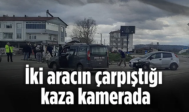 Samsun'da İki Aracın Çarpıştığı Kaza Kamerada