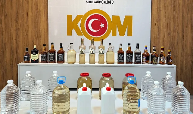 Samsun Emniyeti'nden Kaçak Alkol Darbesi: 90 Litre Sahte İçki Yakalandı