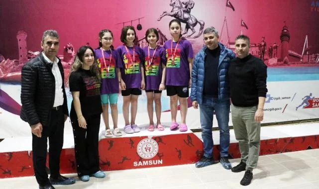 Samsun Okullar Arası Paletli Yüzme İl Birinciliği Sona Erdi