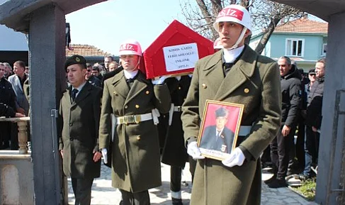 Samsunlu Kıbrıs Gazisi Adiloğlu Dualarla Son Yolculuğuna Uğurlandı