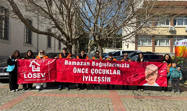 Sinop'ta Vatandaşlara LÖSEV Çalışmaları Anlatıldı