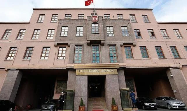 Son Dakika! Türk Hava Sahasına Giren İran Füzesi İmha Edildi
