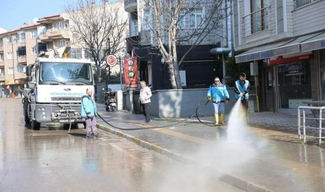 Vezirköprü Belediyesi'nden Bayram Öncesi Temizlik Seferberliği