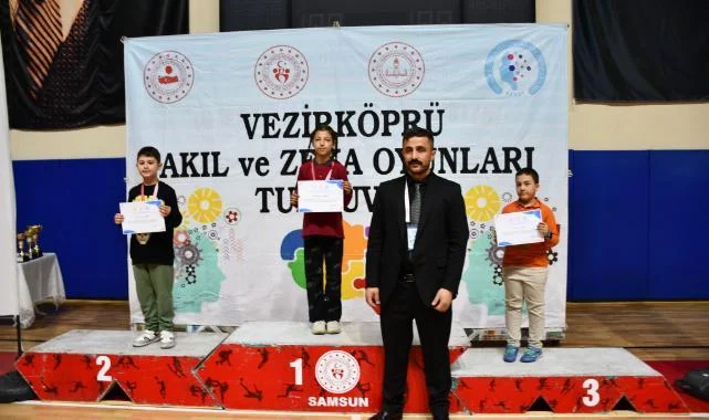 Vezirköprü'de Akıl ve Zeka Oyunları Heyecanı: İlkokul Etabı Bitti