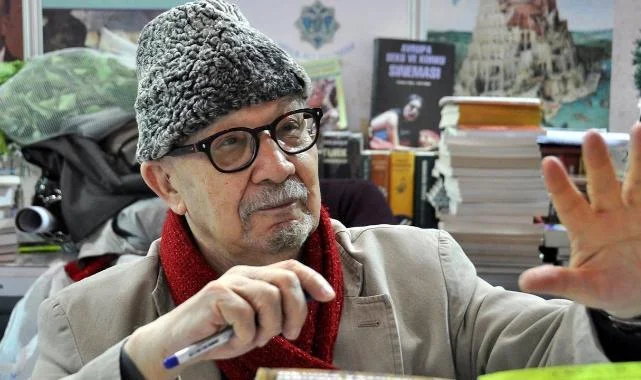 Akademisyen ve Yazar Yalçın Küçük Hayatını Kaybetti