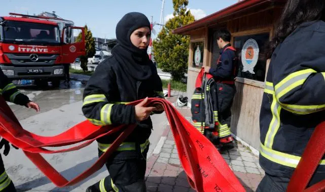 Alevlerle Mücadelede Kadın Gücü: Samsun'da İtfaiyeci Adayları Sahada