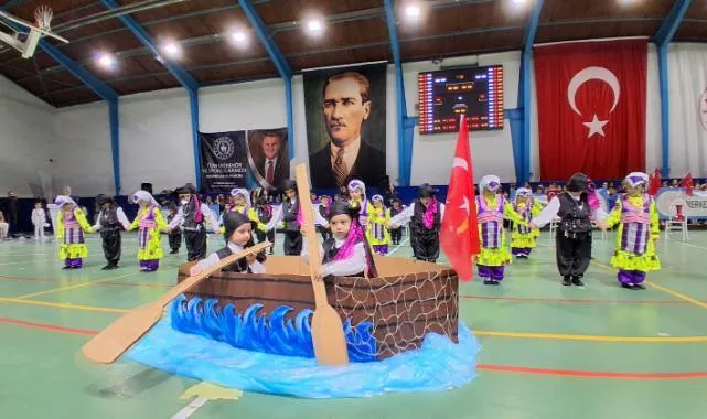 Havza'da 23 Nisan Coşkusu Mehmetçik Meydanı’ndan Taştı