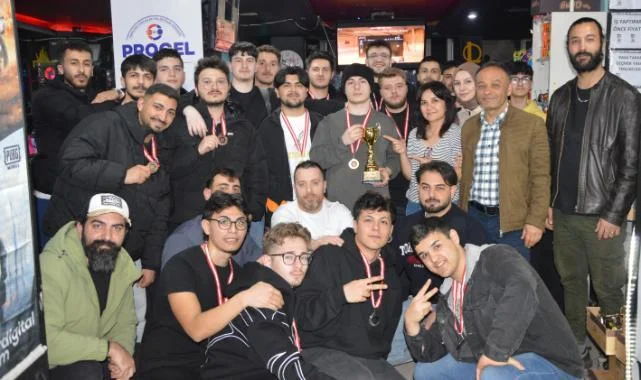Havza'da E-Spor Heyecanı: 80 Siber Atlet Yarıştı