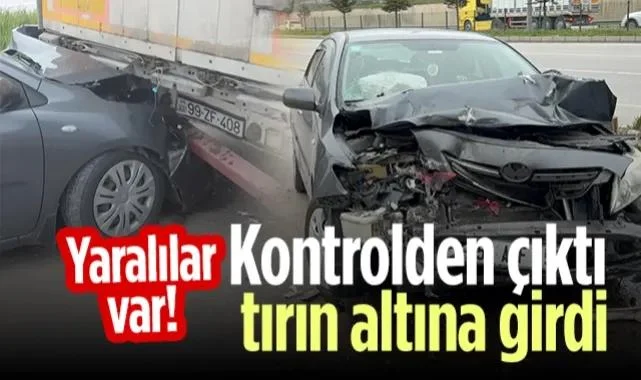 Kavak'ta Kontrolden Çıkan Araç Tırın Altına Girdi! Yaralılar Var...