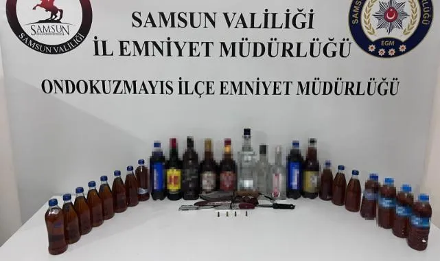 Samsun'da Alkollü Sürücünün Aracından Cephanelik Çıktı