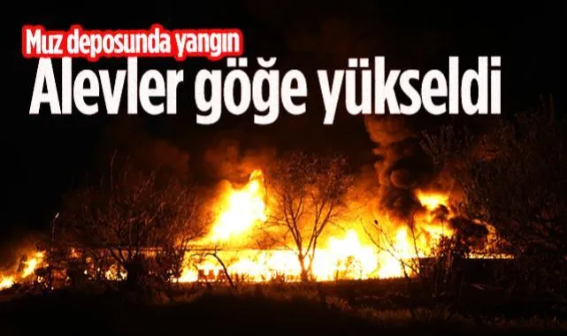 Samsun'da Muz Deposunda Yangın: Alevler Göğe Yükseldi