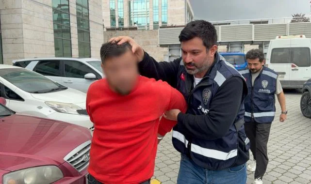 Samsun'da Okul Önündeki Silahlı Saldırı Şüphelileri Adliyeye Sevk Edildi