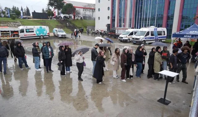 Samsun'da Üniversite Öğrencilerinden Simülasyon Aracına Yoğun İlgi