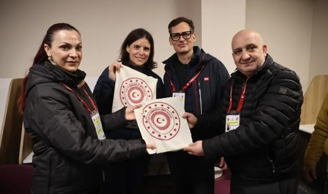Samsun TSYD'den İsviçreli Gazetecilere Hediye