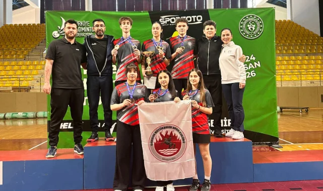 SBB'li Badmintoncular Türkiye Şampiyonu Oldu