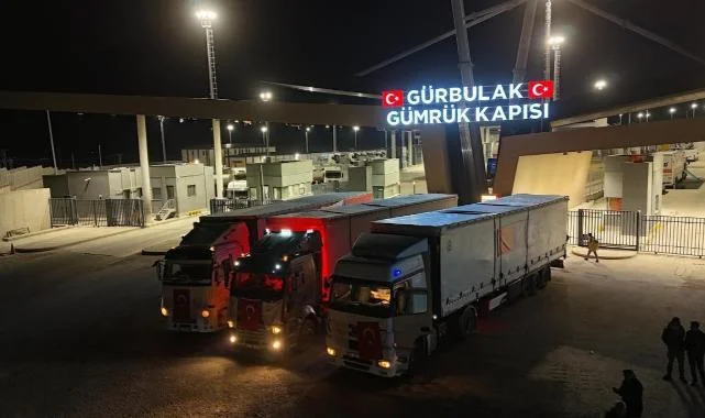 Türkiye'den İran'a Tıbbi Yardım: 3 Tır Sınırı Geçti