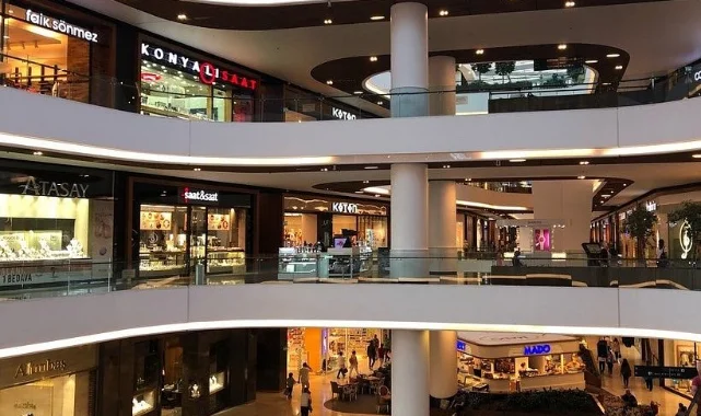 25 Mayıs Pazartesi AVM’ler ve mağazalar açık mı?