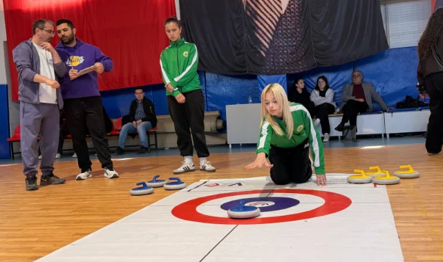 Alaçam'da 19 Mayıs Coşkusu: Floor Curling Turnuvası Sona Erdi