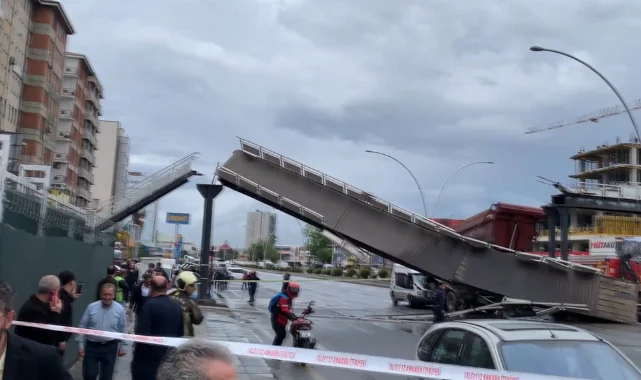 Ankara'da damperi açık kamyon üst geçidi yıktı: 3 yaralı