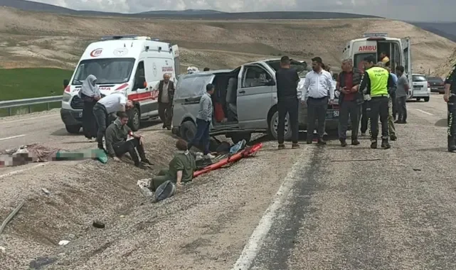 Bayram yolunda facia: Ölü ve yaralılar var 