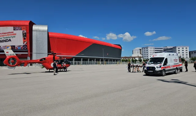 Çorum'da 2 yaşındaki çocuk için ambulans helikopter! Acil müdahale...