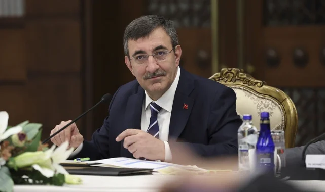 Cumhurbaşkanı Yardımcısı Yılmaz: Türkiye Ekonomisi Küresel Riskleri Aşıyor