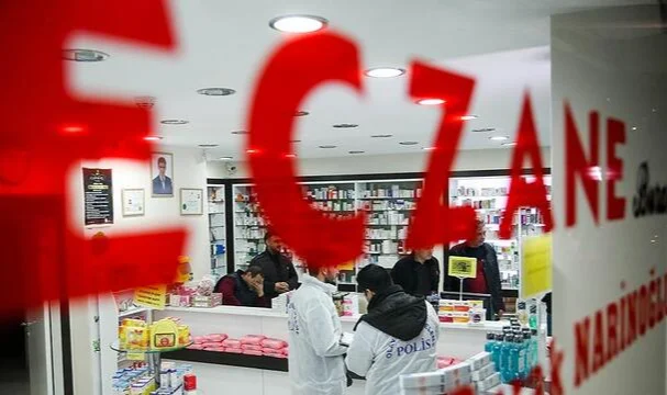 Eczaneler 25 Mayıs'ta açık mı, kapalı mı? 25 Mayıs Pazartesi günü Eczane çalışıyor mu?