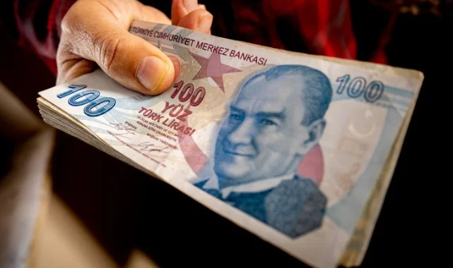Emekli ikramiyesi yattı mı? Emekli maaşları ne zaman yatacak?