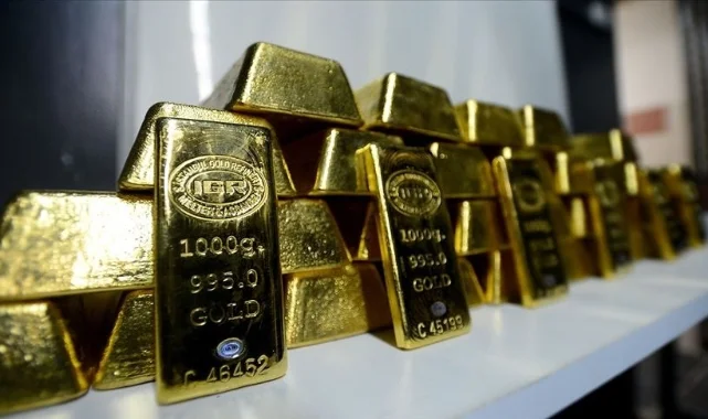 Fed beklentileri tamamen değişti: Altın fiyatlarında ibre aşağı döndü