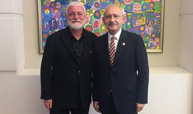 Geliyor Kılıçdaroğlu şarkısını yapan Onur Akın tarafını belli etti...