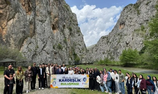 İlkadımlı Gençlerden Çorum Çıkarması: Tarih ve Doğa İle İç İçe Bir Gezi