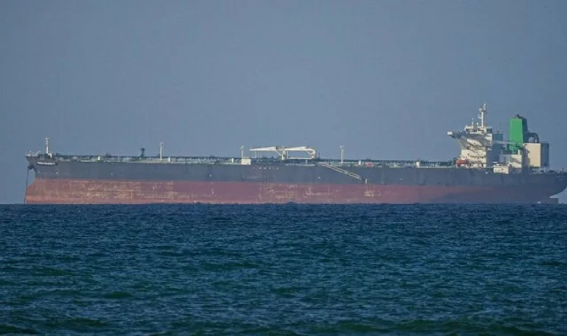 İran'dan Hürmüz Boğazı için gözdağı: Yaptırımlara uyan ülkeler geçişte sorun yaşayacak
