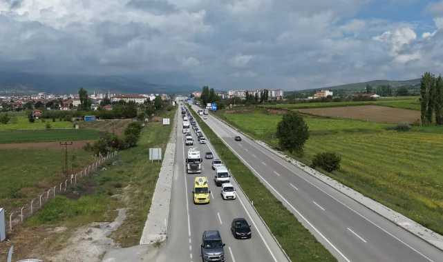 İstanbul-Samsun kara yolunda bayram trafiği yoğunluğu başladı
