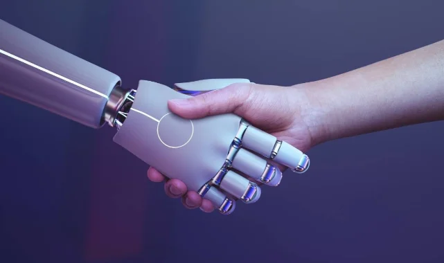 İstihdamda robotik kırılma: Kurumsal işten çıkarmaların yeni adı yapay zeka oldu