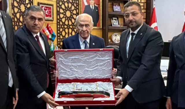 MHP Samsun'dan Devlet Bahçeli’ye bayram hediyesi