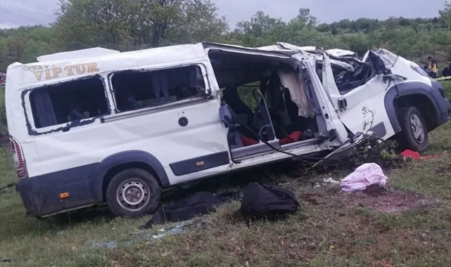 Okul servisi faciası, 2 öğrenci ve şoför hayatını kaybetti
