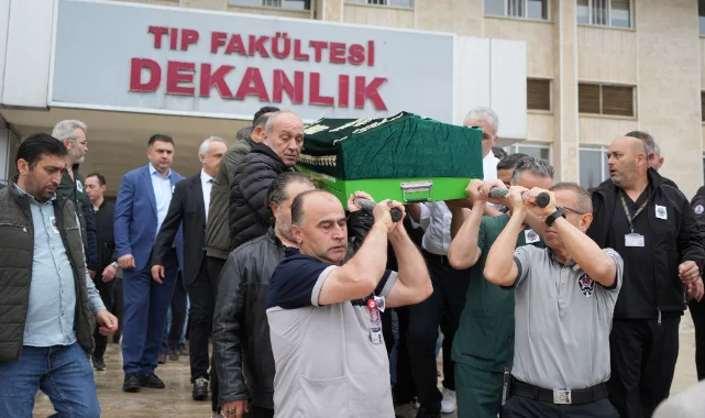 Omü tıp fakültesi yasta: 37 yaşındaki Dr. Öğr. Üyesi Yunus Emre Durmuş son yolculuğuna uğurlandı