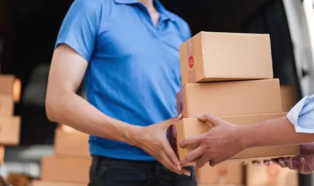 Pazartesi ve salı günü PTT, Yurtiçi, Aras ve MNG Kargo çalışacak mı? 25 ve 26 mayısda kargo firmaları açık mı?